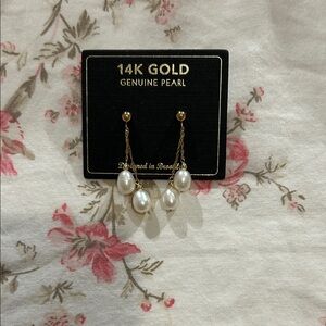 14K Gold Genuine Pearl Earrings